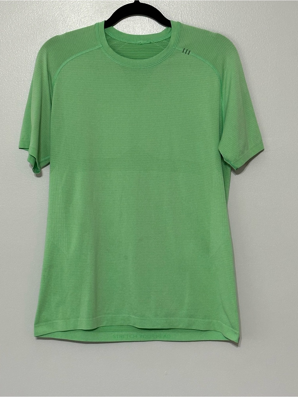Lululemon Metal Vent Tech Men’s‎ Size Large Vibrant Green